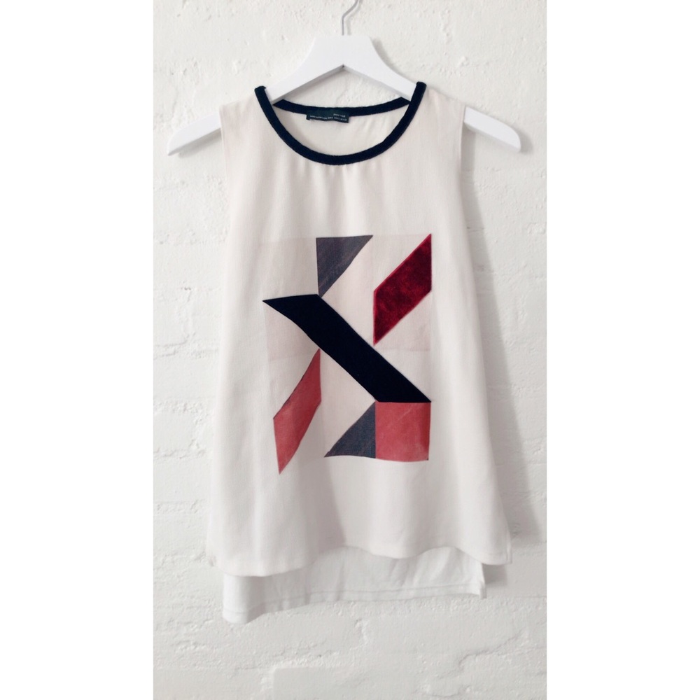 Zara geometric velvet panels top w/ velvet trim